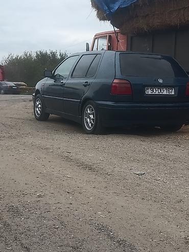 Volkswagen Golf: 1.8 l | 1993 il Hetçbek
