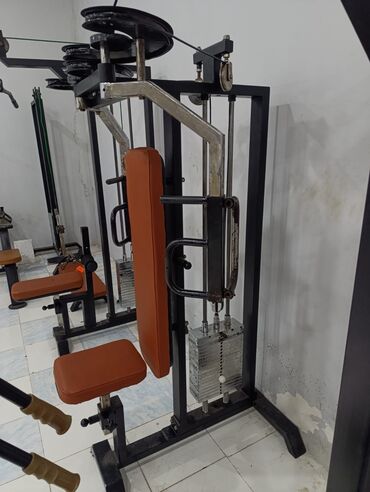 Спортивные сумки: Sinə əzələlərini hədəfləmək üçün nəzərdə tutulmuş bu trenajor