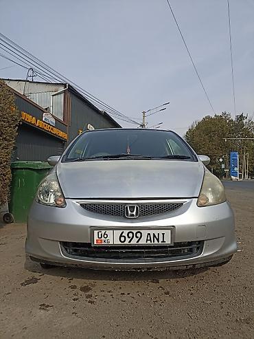 fit разбор: Honda Fit: 2005 г., 1.3 л, Автомат, Бензин, Хэтчбэк — 4