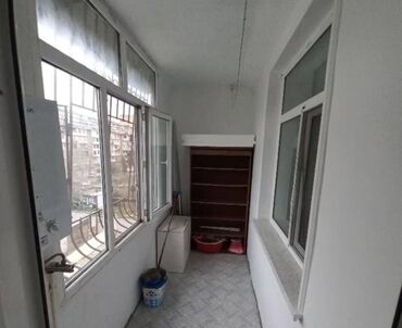 Köhnə tikili: Xetai ray gence pr xezerde bina evi 5/5. 2 otaq ewyali satilir kupca — 11