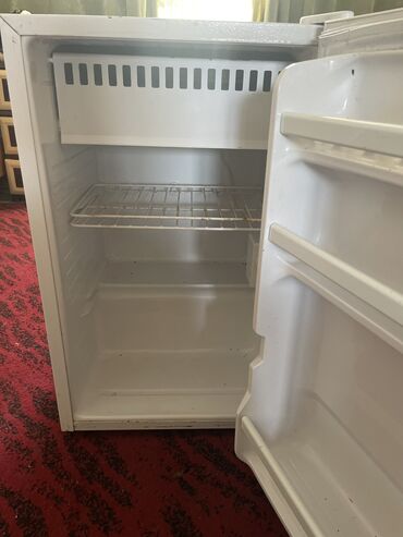 холодильник мини бар: Для молочных продуктов, Б/у