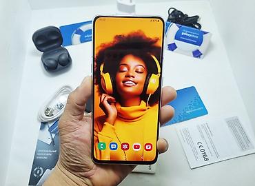 Samsung: Samsung Galaxy A80, Б/у, 256 ГБ, цвет - Белый, 1 SIM, 2 SIM, eSIM — 15
