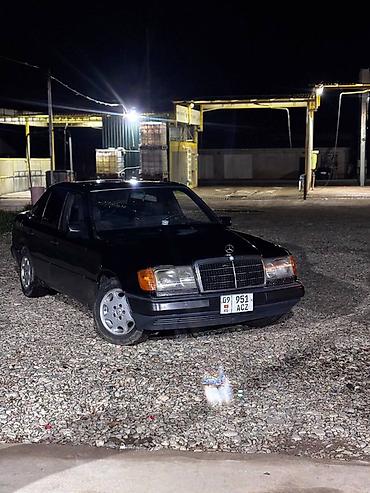 сиз 82 1: Mercedes-Benz E-Class: 1991 г., 2 л, Кол менен иштөөчү, Седан — 1
