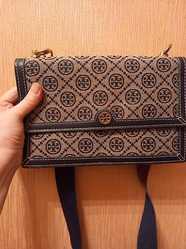 Çantalar: Qızılı rəngli daşlı gecə çantası (clutch) - Parlaq qızılı rəngdə — 6