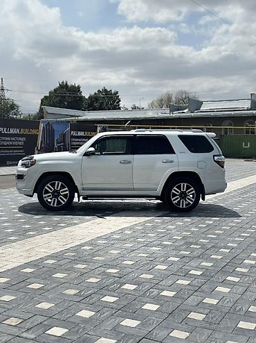 фораннер 2020: Toyota 4Runner: 2022 г., 4 л, Автомат, Бензин, Внедорожник — 5