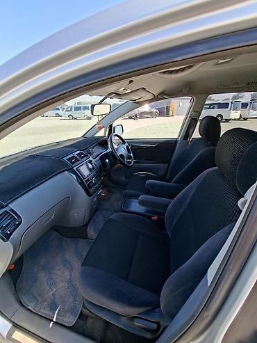 новые шыны: Toyota Ipsum: 2003 г., 2.4 л, Автомат, Бензин — 7