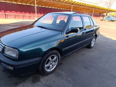 машина 500000: Volkswagen Vento: 1996 г., 1.8 л, Механика, Бензин, Седан