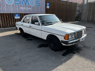 c class: Mercedes-Benz W123: 1984 г., 2.3 л, Механика, Бензин, Седан