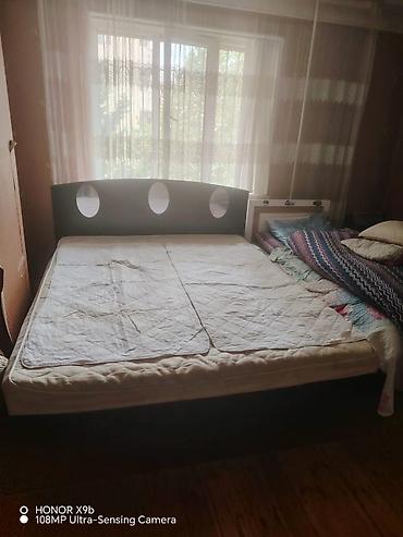 матрас 200 на 200: Б/у, Двуспальная кровать, С подъемным механизмом, С матрасом — 3