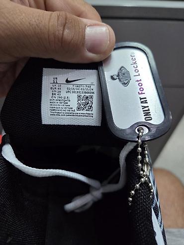 Patike: Nike Air Max Plus (TN) patike – crno/belo izdanje - Silueta Air Max — 8