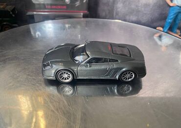 Avtomobil modelləri: 2004 il, 1:43, Dəmir, Ödənişli çatdırılma — 16