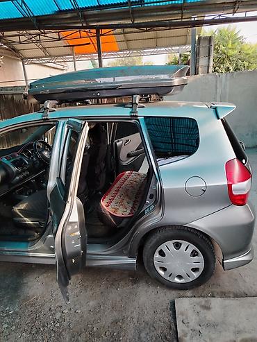 фит 3: Honda Fit: 2003 г., 1.3 л, Автомат, Бензин, Хэтчбэк — 4