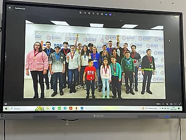 Другие курсы: Всем доброго времени суток! Меня зовут Святослав, мне 22 года. Я — 9