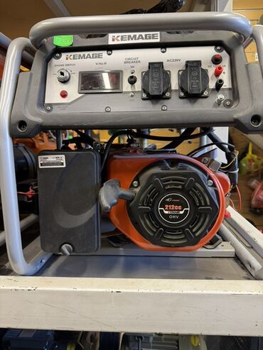 солнычный генератор: Бензиновый электрогенератор KEMAGE KM3800 Характеристики: -
