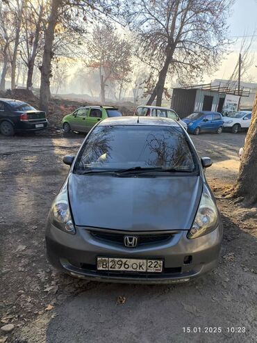 Honda: Honda Fit: 2003 г., 1.3 л, Автомат, Бензин, Хэтчбэк