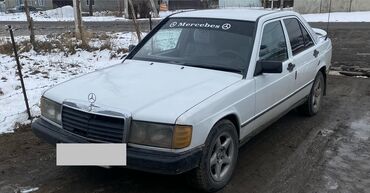 на 124 мерседес: Mercedes-Benz 190: 1988 г., 2 л, Механика, Бензин, Седан