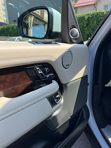 cruiser: Land Rover Range Rover: 2020 г., 3 л, Автомат, Бензин, Кроссовер — 10