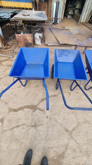 Садово-строительные тачки и тележки: Тачки оптом Меавка
Набережная 1-Б

Рядом (ДизеллСервис — 10