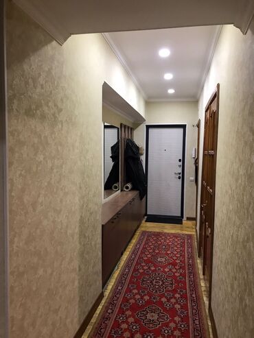 дом в районе филармонии: 3 бөлмө, Менчик ээси, Чогуу жашоосу жок, Толугу менен эмереги бар