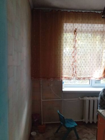 хрущевка квартира: 2 комнаты, 42 м², Хрущевка, 3 этаж, Старый ремонт