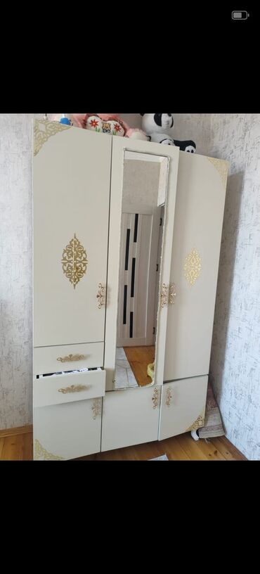 вешалки с зеркалом для прихожей: İşlənmiş, Açılan, Düz dolab, Qarderob, paltar dolabı