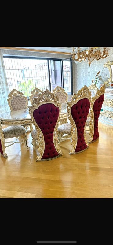 Qonaq otağı dəstləri: İşlənmiş, Masa və oturacaqlar, Jurnal masası, Servant, Türkiyə — 10