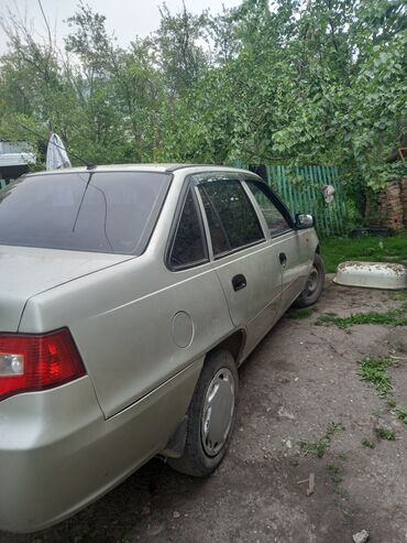 тайота саната: Daewoo Nexia: 2008 г., 1.5 л, Механика, Бензин, Седан