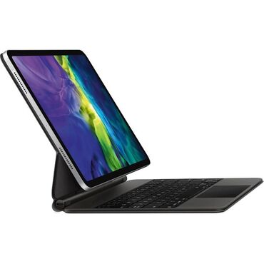 Planşetlər: IPad üçün nəzərdə tutulmuş Magic Keyboard, qara rəngdə və kompakt
