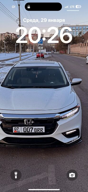 Honda: Honda Insight: 2018 г., 1.5 л, Вариатор, Гибрид, Седан