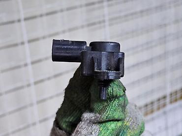 Датчики, сенсоры, предохранители: Датчик давления воздуха / датчик давления турбины / датчик абсолютного — 7