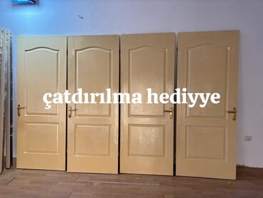 otaq qaplar: 4 eded qapı, 1i 80azn. 4ü birlikde 320azn. 220*90 Şeherdaxili