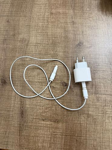 printer adapter: Məhsul: orjinal adaptor ve sunuru. Apple divar adapteri və Lightning — 1