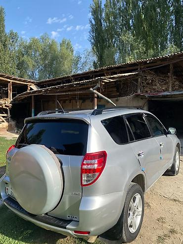 колесо диски: Toyota RAV4: 2010 г., 2.5 л, Автомат, Бензин, Кроссовер — 2