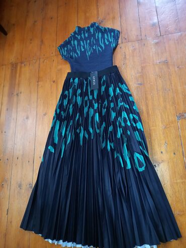 Kokteyl donlar: 48 raz.ziyafət paltarı satılır50 man.satılır. o biriləri fərqli -da lalafo.az — 13 Kokteyl donlar: 48 raz.ziyafət paltarı satılır50 man.satılır. o biriləri fərqli — 13