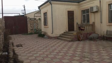 Otaqların uzunmüddətli kirayəsi: Unvan:Binə Bolluq Arzu şadlıq sarayının arxasi, asvalta 200m məsafə -da lalafo.az — 25 Otaqların uzunmüddətli kirayəsi: Unvan:Binə Bolluq Arzu şadlıq sarayının arxasi, asvalta 200m məsafə — 25