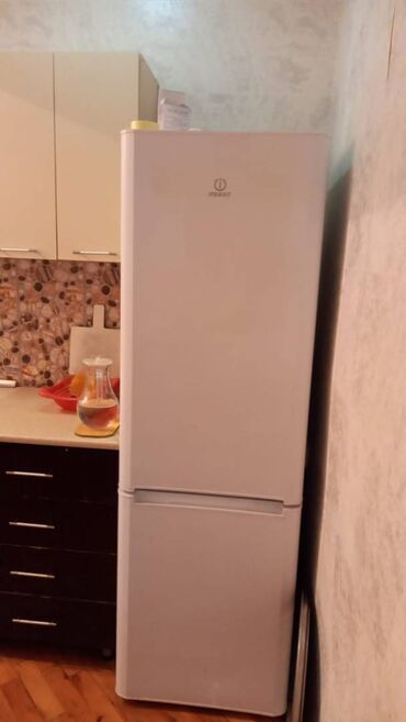 Uzunmüddətli kirayə mənzillər: Həzi Aslanov metrosuna yaxın (Neapol dairəsinə yaxın)12-çi mertebenin -da lalafo.az — 8 Uzunmüddətli kirayə mənzillər: Həzi Aslanov metrosuna yaxın (Neapol dairəsinə yaxın)12-çi mertebenin — 8