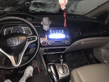 ручка на цивик: Honda Civic: 2009 г., 1.3 л, Вариатор, Бензин, Седан — 4