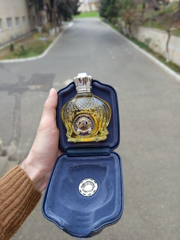 adore hədiyyə kartı: Shaik Opulent No 77 100ml Kişi ətri Real alıcı olsa, endirim edə