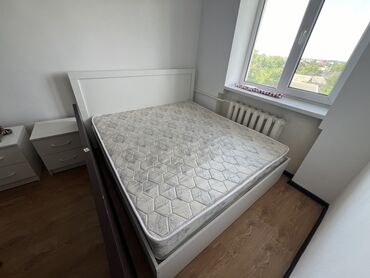 кровать для девочек: Спальный гарнитур, Двуспальная кровать, Шкаф, Комод, цвет - Белый, Б/у