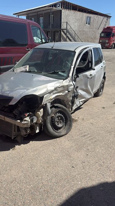 Mazda: Mazda Demio: 2004 г., 1.3 л, Автомат, Бензин