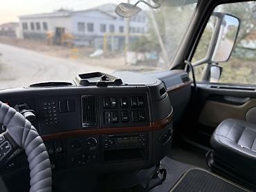 daf 75: Тягач, Volvo, 2008 г., Тентованный — 10