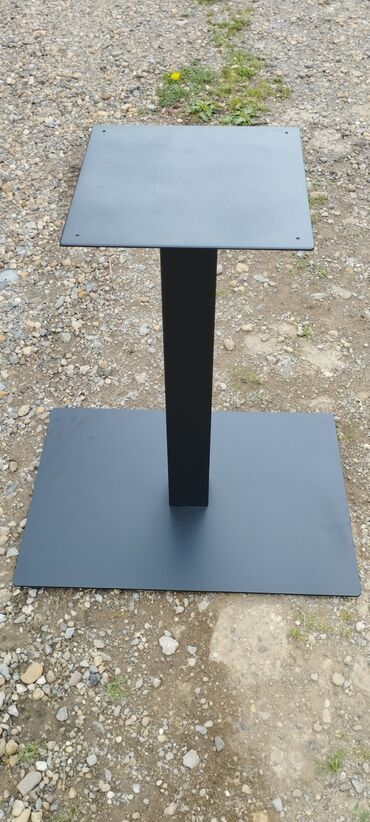 Postolja za stolove: Metalna postolja za stolove, donja ploca 450x450x5mm, stub 80x80 — 4