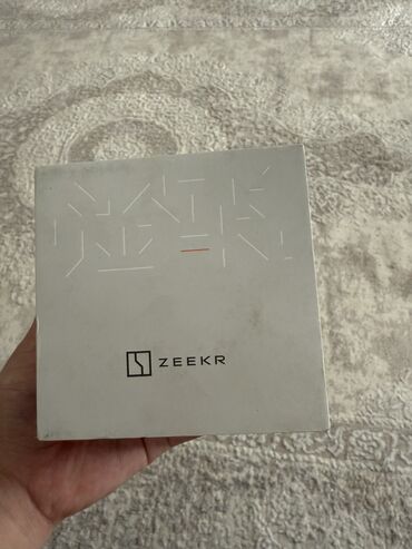 Другая автоэлектроника: Ключ от zeekr 001
