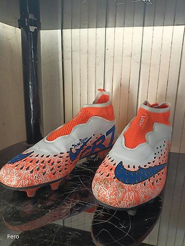 Butslar: Futbol butsaları – CR7 Mercurial (Nike üslubunda), çim/süni ot üçün 1 — 2
