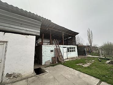 Продажа коттеджей и домов: Дом с участком - Кирпичный одноэтажный дом с мансардным треугольным — 6