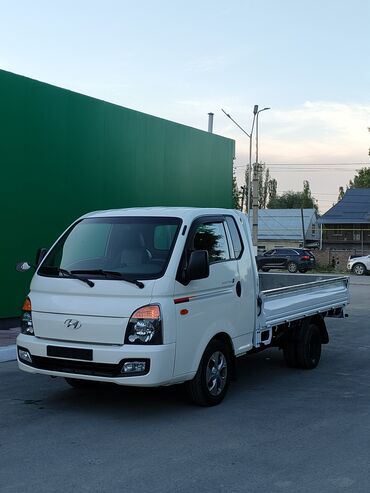 Hyundai: Hyundai Porter: 2018 г., 2.5 л, Автомат, Дизель, Купе