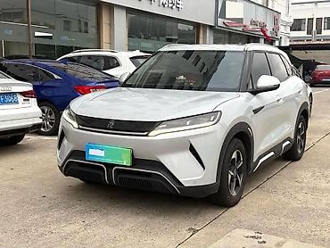 byd e9 2025: BYD Yuan Up: 2024 г., Электромобиль, Кроссовер — 1