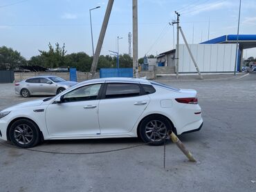 машина кейж: Kia K5: 2018 г., 2 л, Автомат, Газ, Седан