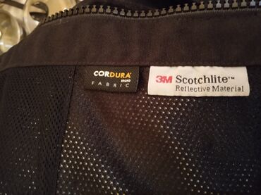 Sportska odeća: Gornji deo odeće, Za odrasle, Upotrebljenо — 14