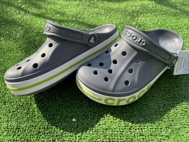 обувь 29 размер: Оригинал crocs made in Vietnam🇻🇳 В наличии есть все размеры 37-40